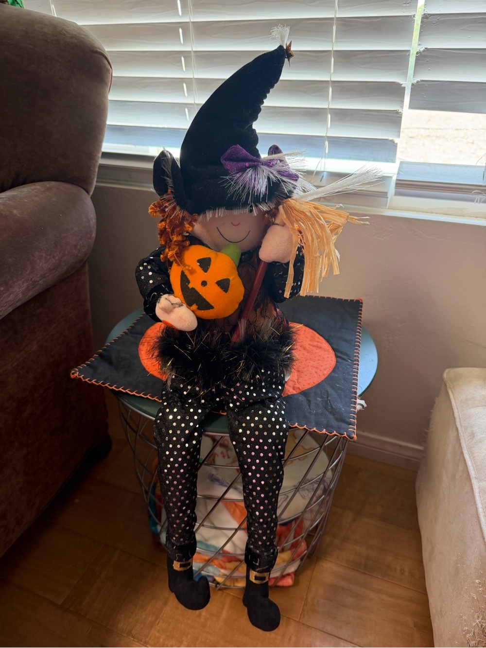 Y2K 2007 Avon Sitting Halloween Susie The Witch Decoration